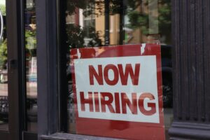 career outlook cosmetologists
